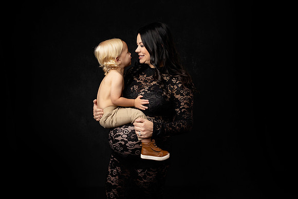 MEAGAN_MATERNITY-54