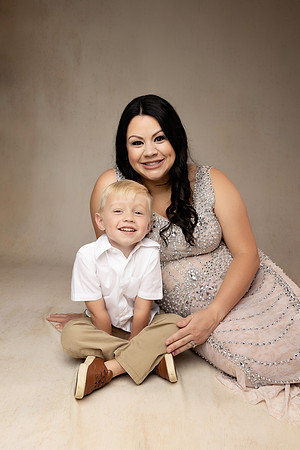 MEAGAN_MATERNITY-32