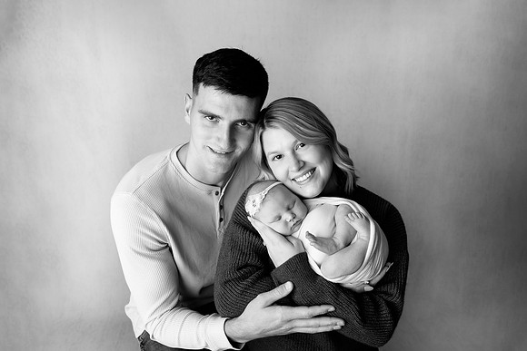 EVERLY_11DAYS-64bw