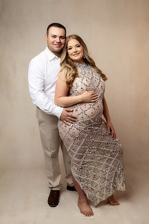 TAYLOR_MATERNITY-50