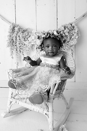ASHLYN_1YEAR-6bw