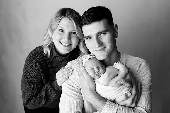 EVERLY_11DAYS-73bw