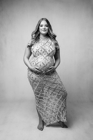 TAYLOR_MATERNITY-42bw
