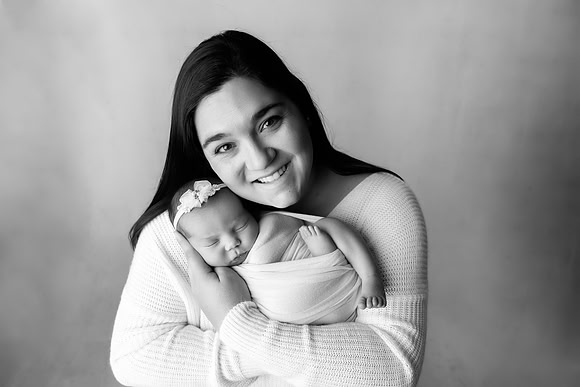 CLAIRE_13DAYS-46bw