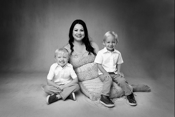 MEAGAN_MATERNITY-31