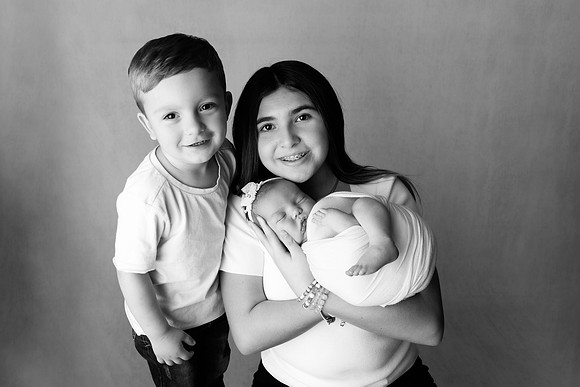CLAIRE_13DAYS-69bw