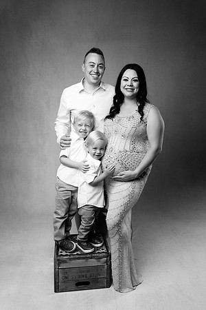 MEAGAN_MATERNITY-19
