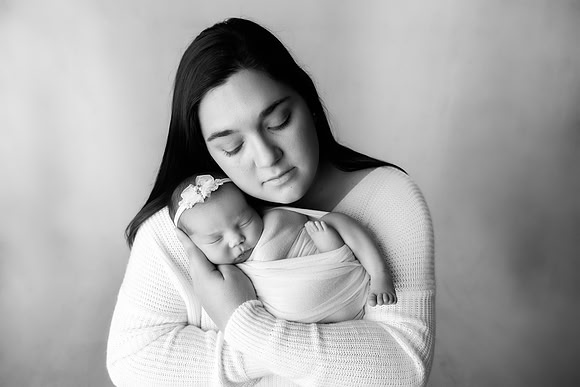 CLAIRE_13DAYS-47bw