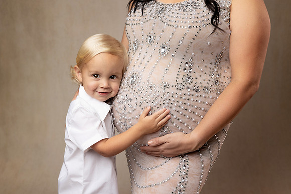 MEAGAN_MATERNITY-12