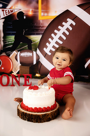 LEO_1YEAR-10