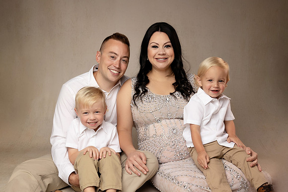 MEAGAN_MATERNITY-27