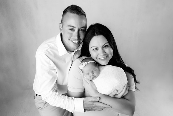 LILLIAN_18DAYS-60bw