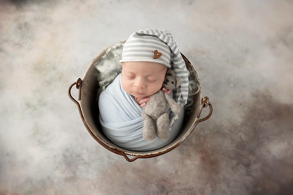 KIM JOSEPH_28DAYS-3