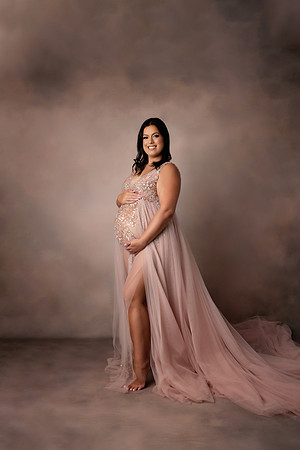 DELLA_MATERNITY-1