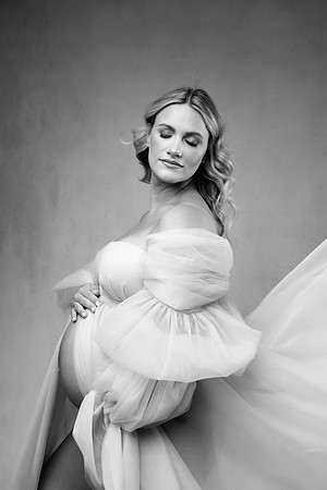 TARA_MATERNITY-24bw