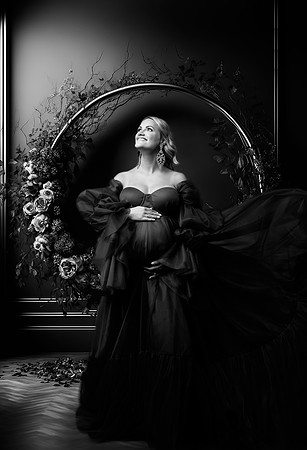 TARA_MATERNITY-45-2bw
