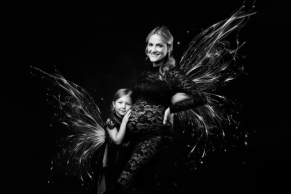 TARA_MATERNITY-58-ANGELWINGS2bw