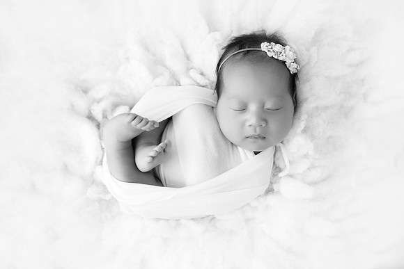 EMMA_33DAYS-28
