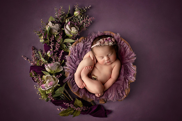 ZOEY_8DAYS-1