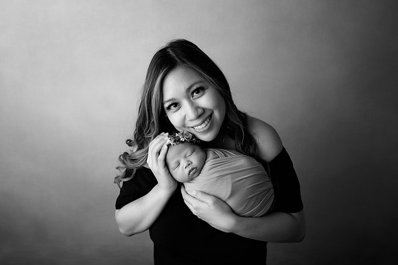 CHARLOTTE_13DAYS-37bw