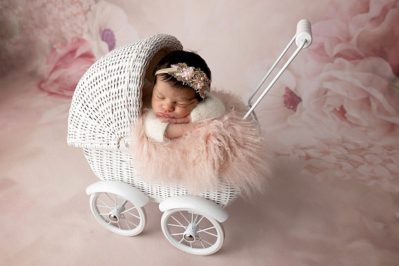 NORA_12DAYS-13