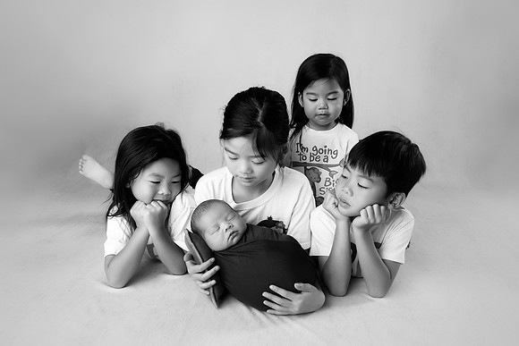 ADRIAN_6DAYS-70bw