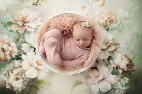 ELIZABETH_8DAYS-19