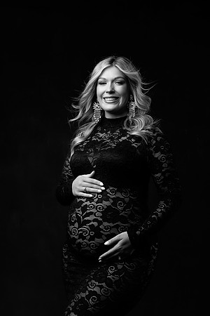 MEGAN_MATERNITY-2bw