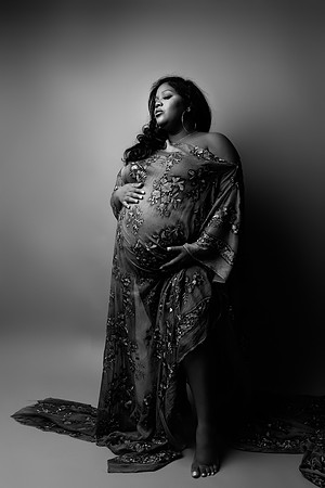 FARREN_MATERNITY-50bw