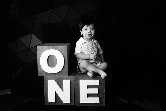 OLIVER_1YEAR-6bw