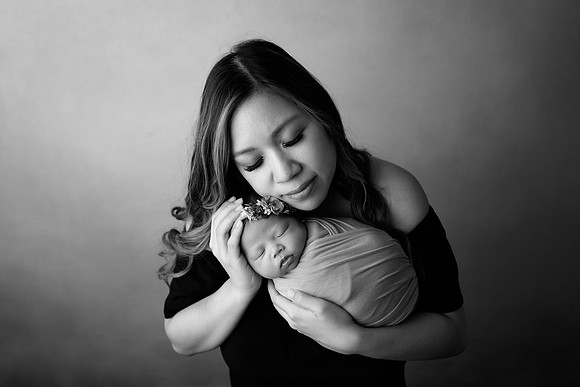 CHARLOTTE_13DAYS-38bw