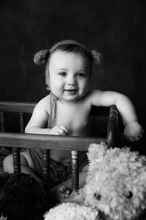 LIAM_7MOS-32bw