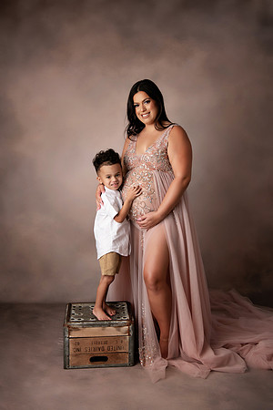 DELLA_MATERNITY-21