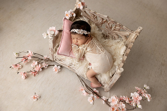 NORA_12DAYS-28