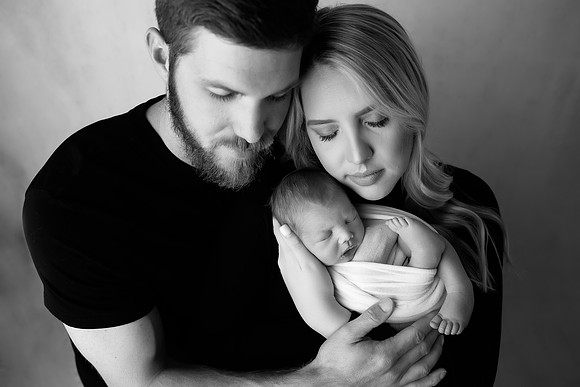 CADEN_8DAYS-73bw