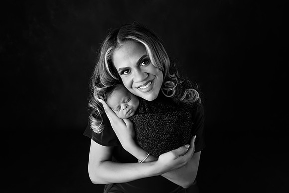 ASHTON_9DAYS-50bw