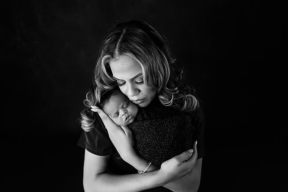 ASHTON_9DAYS-52bw