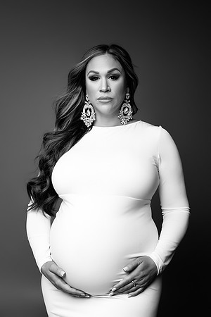 KATIE_MATERNITY-50bw