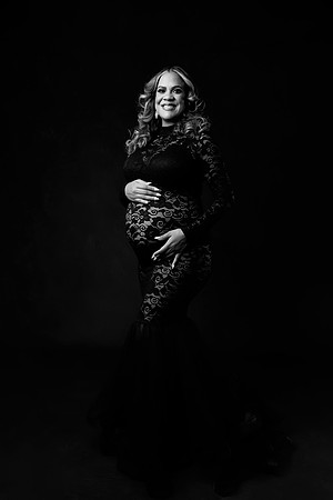 COURTNEY_MATERNITY-1bw