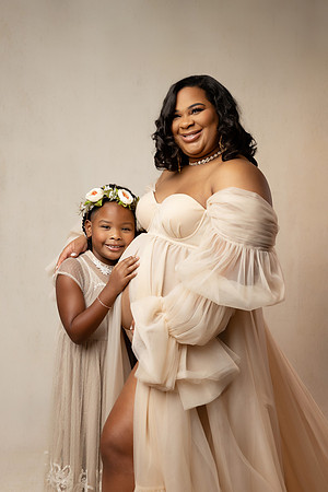 SABRINA_MATERNITY-14