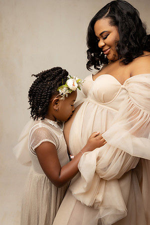 SABRINA_MATERNITY-21