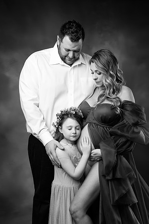 MEGAN_MATERNITY-8bw