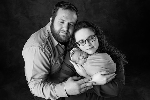RAEGAN_7DAYS-60bw