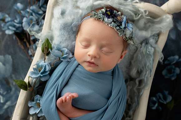 RAEGAN_7DAYS-35