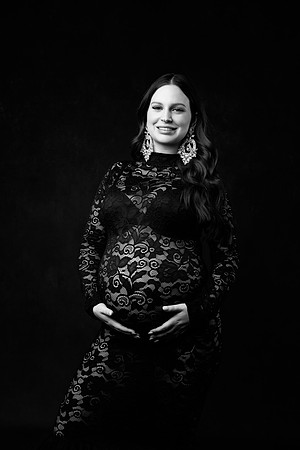 MAYA_MATERNITY-31bw