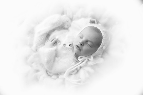 ASHTON_12DAYS-23
