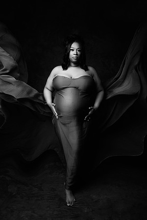 LYNDREION_MATERNITY-7bw