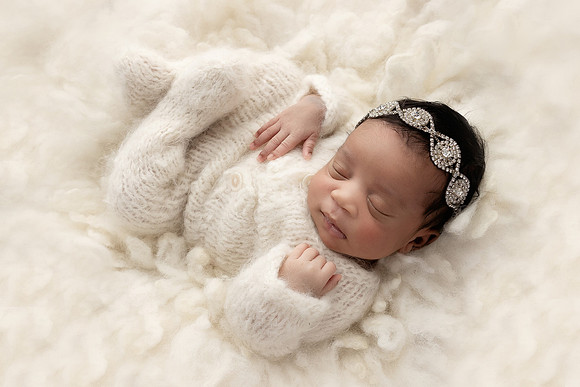 AMARA_12DAYS-6