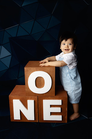 OLIVER_1YEAR-7