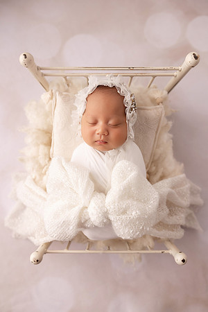 EMMA_33DAYS-16